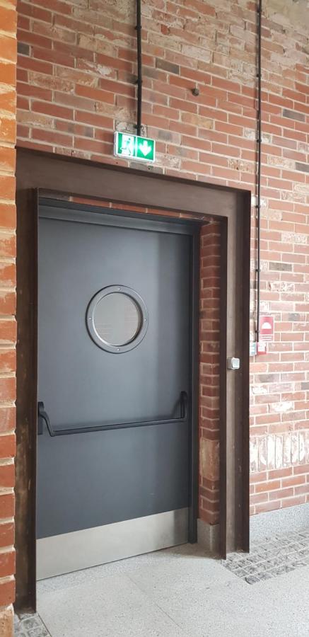 Loft Hiellego Apartment Zyrardow Ngoại thất bức ảnh